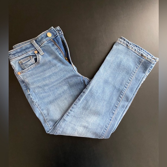 NWOT Universal Thread High-Rise Slim Straight Fit Cropped Jeans 00 Short - Picture 2 of 6